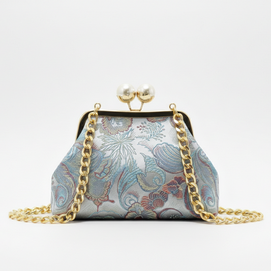 Luxe Horizon: YIN YÚN